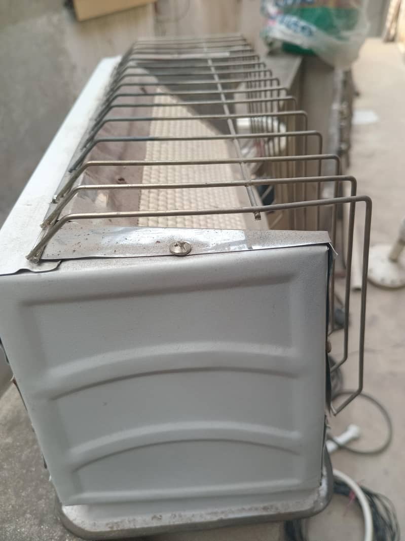 گیس سلنڈر ×  گیس ہیٹر 5