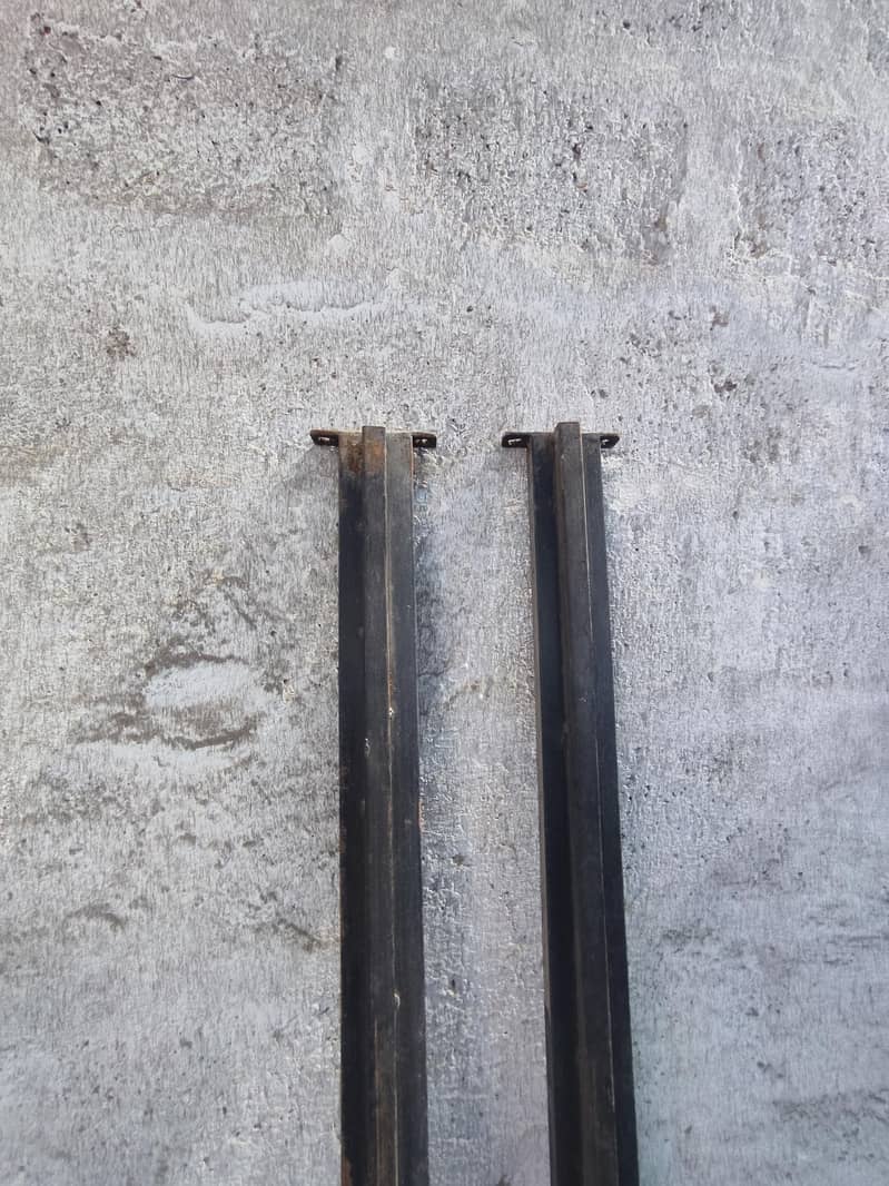 two single Iron beds 2