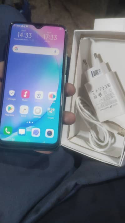Vivo Y17