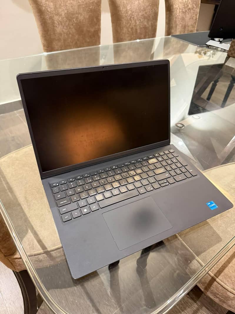 Dell Vostro 15 3