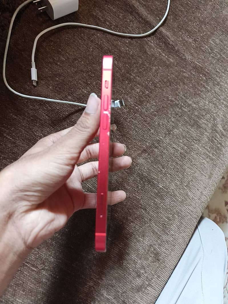 Apple iPhone 12 9