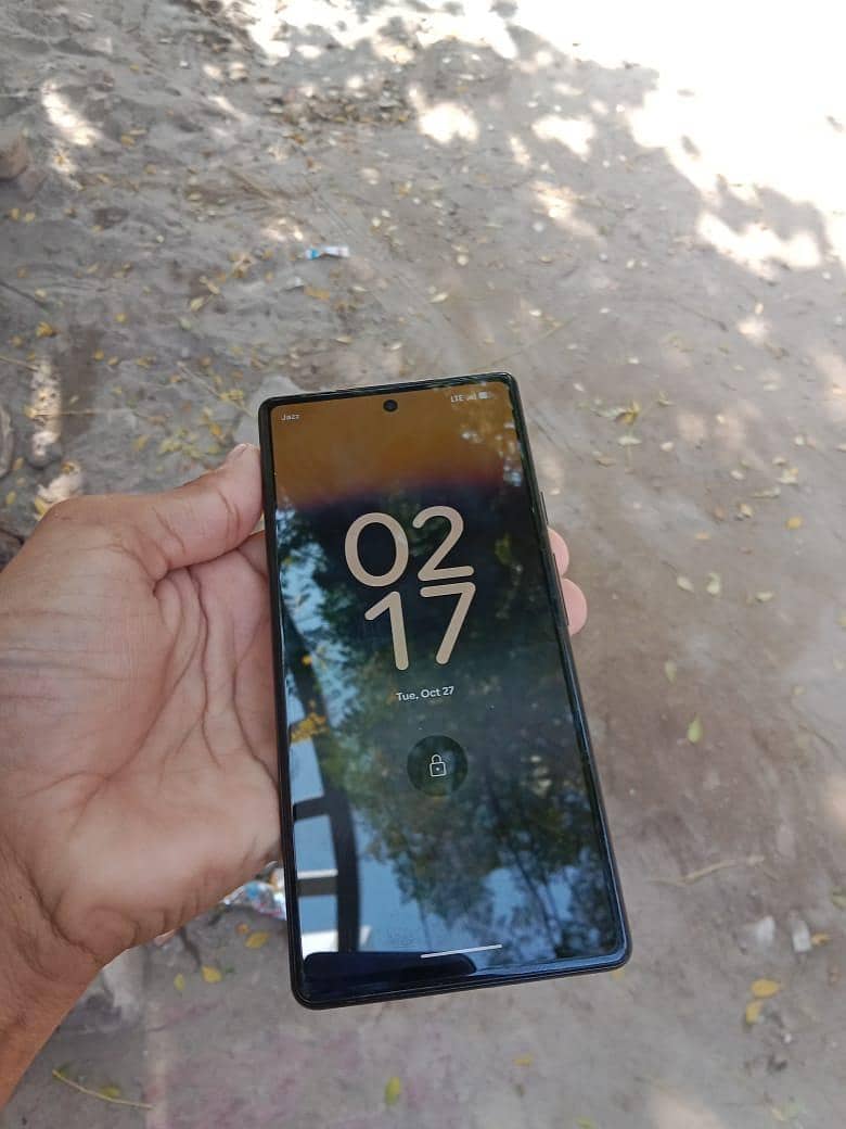 Google Pixel 6a 1