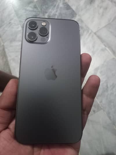 IPHONE 12 PRO IN NEW CONDITION 256 GB contact 03302671118 whatsap