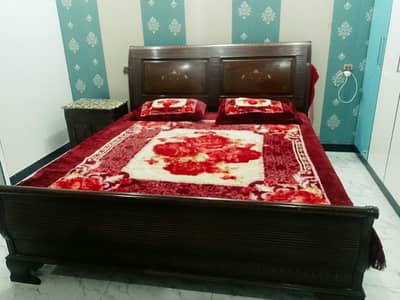 king size bed custom with metress