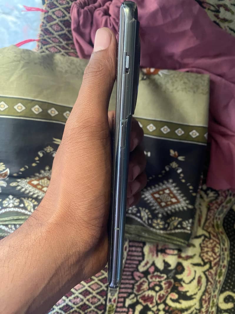 One Plus 11 5g 4