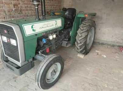 Mf 240 Green Tractor