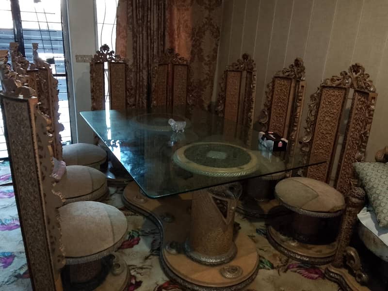 Dining table with 8 chairs 1