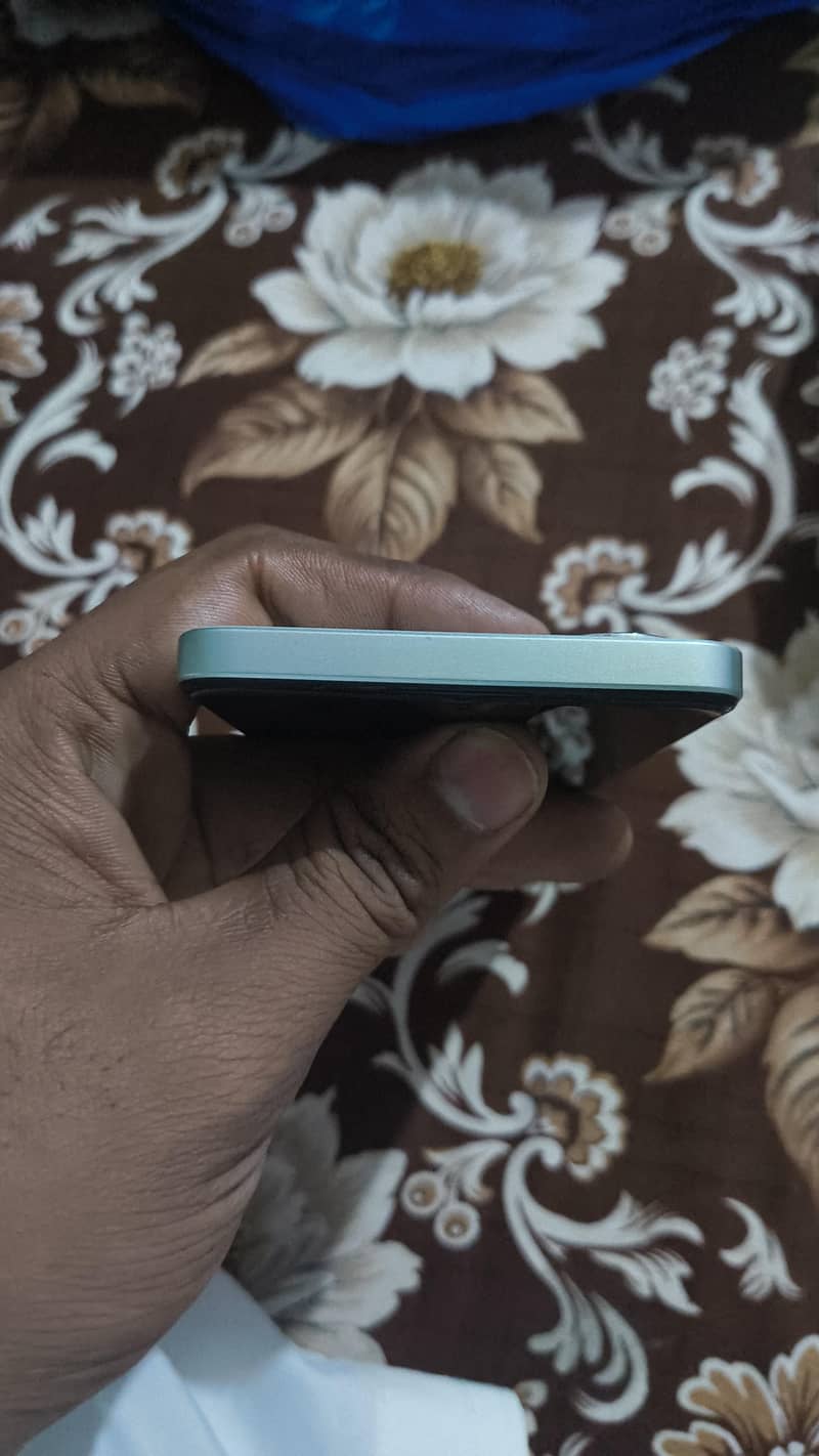 Realme Note 60x 2