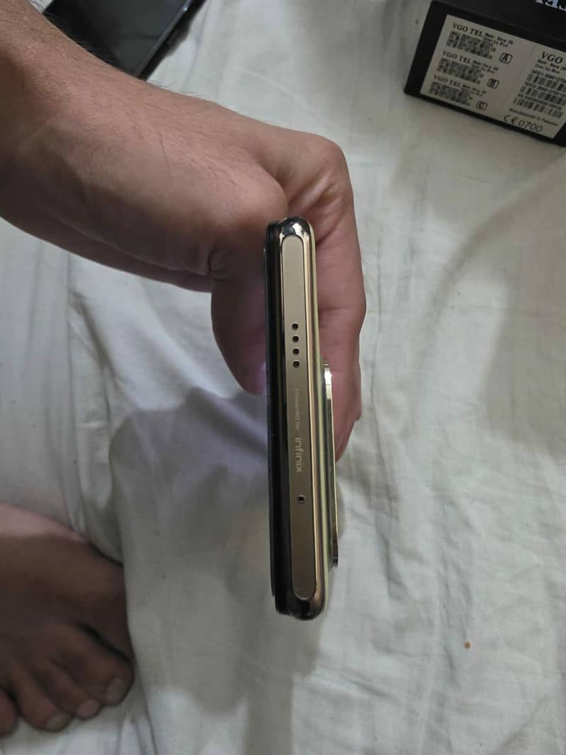 Infinix Zero 30 2