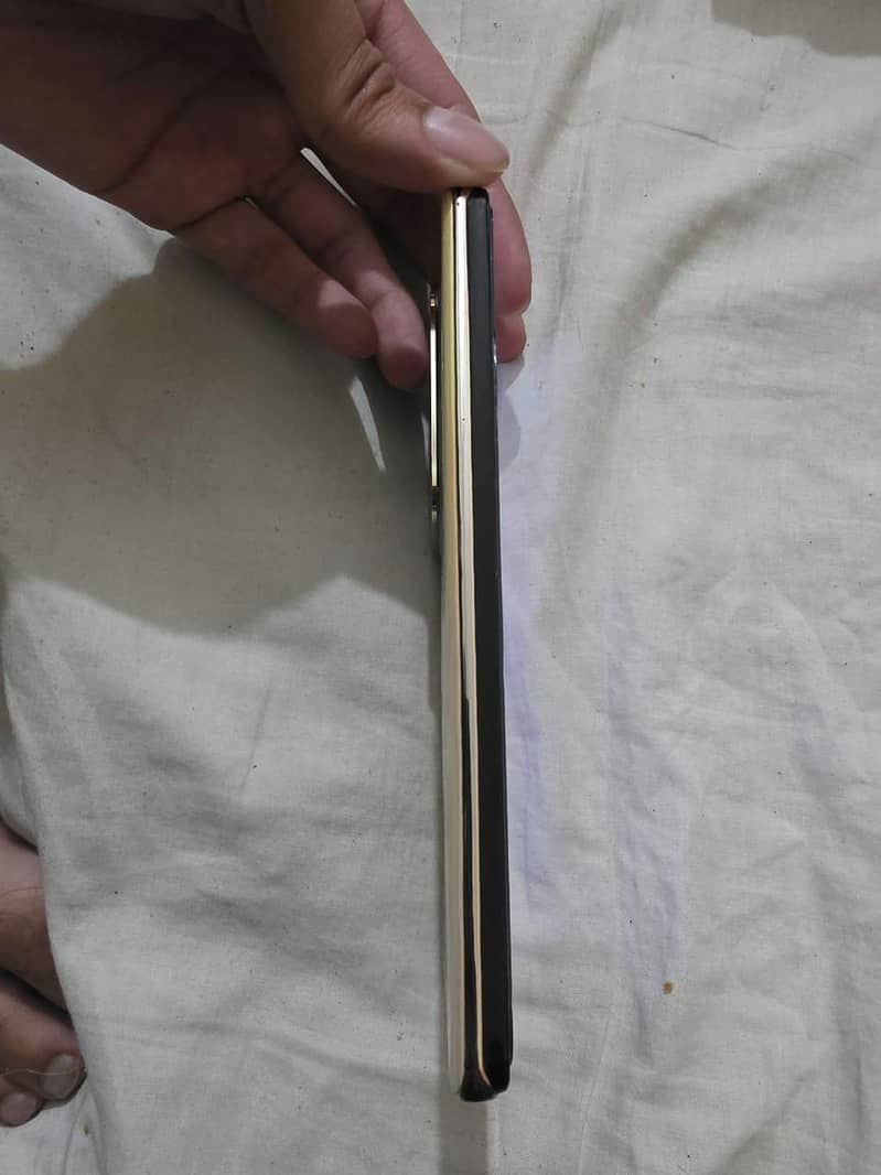 Infinix Zero 30 4
