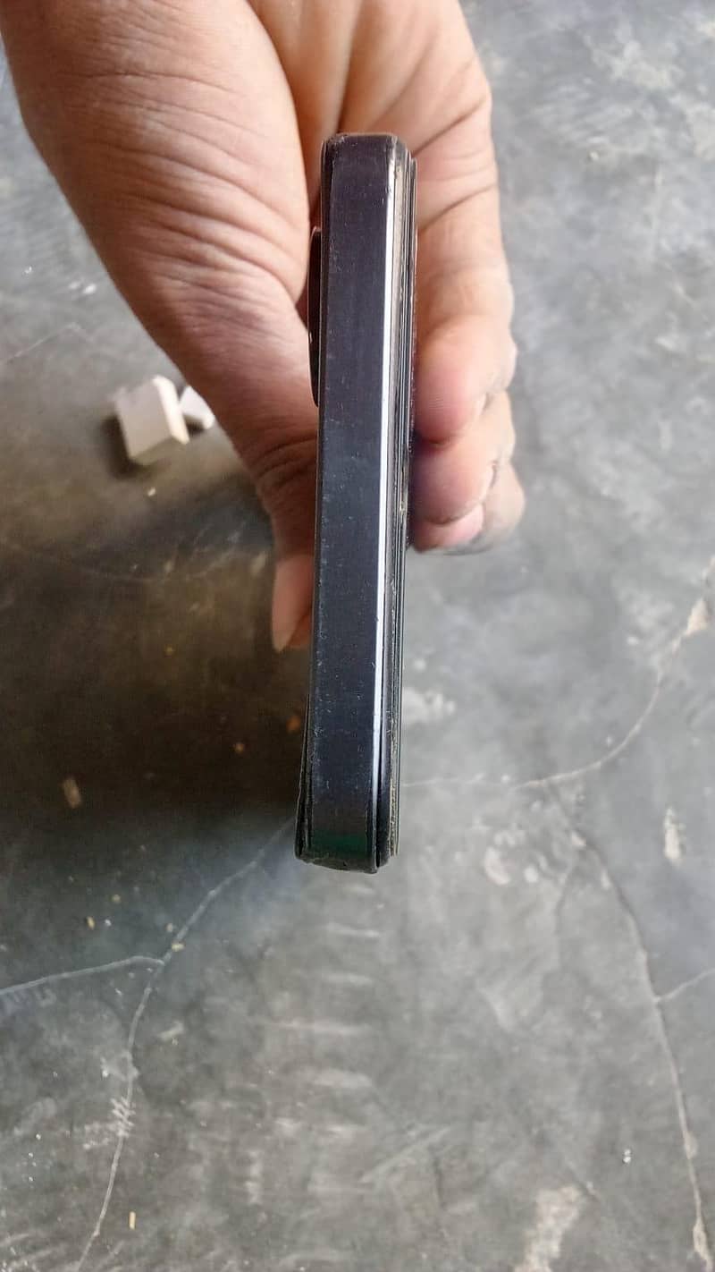 Realme Note 60x 2