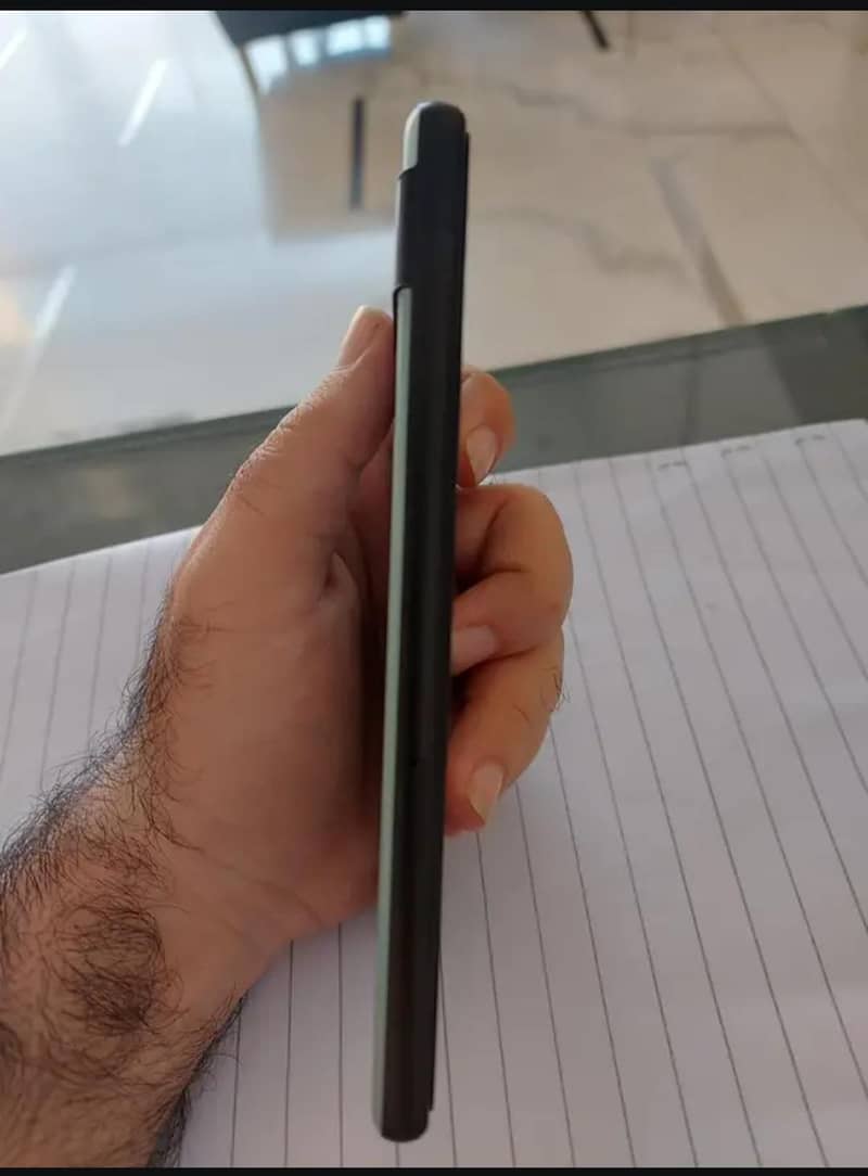 Google Pixel 6a 4