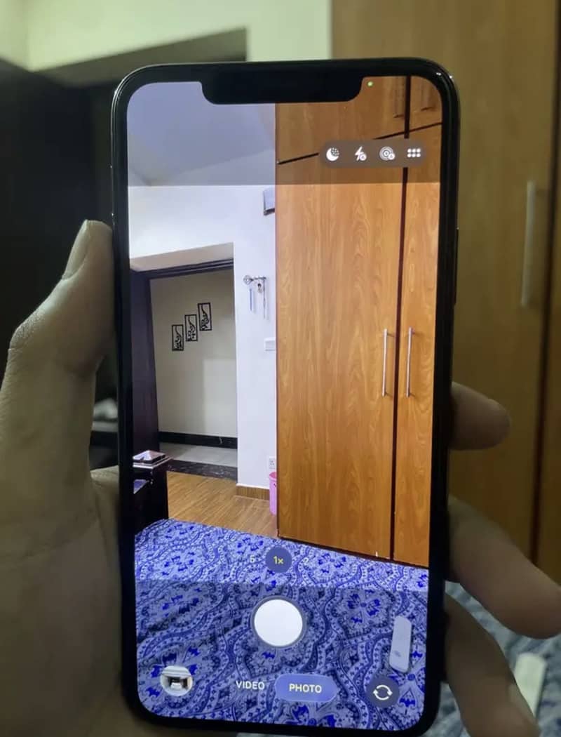 Apple iPhone 11 Pro Max 3