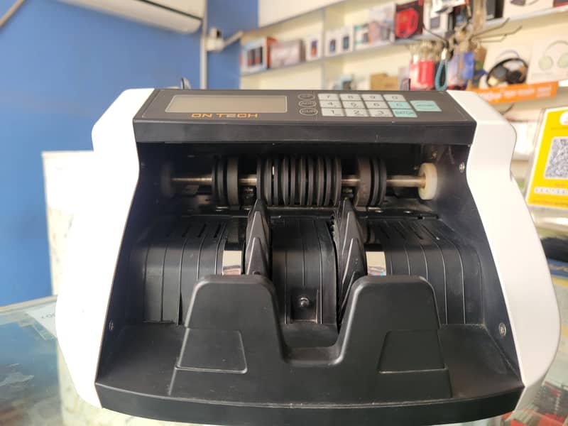 Cash Counting Machine 3