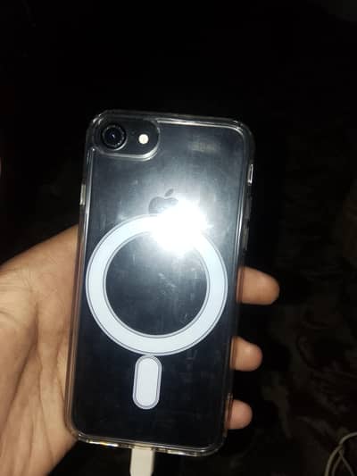 Apple iPhone 7