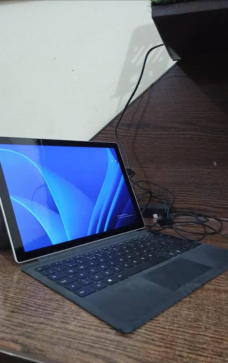 Microsoft surface 7 pro i5 10gen 1