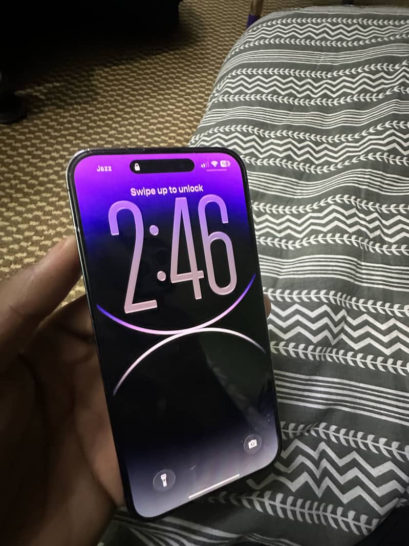 Apple iPhone 14 Pro Max 4