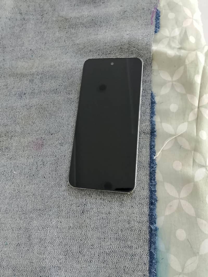 Tecno CAMON 40 2