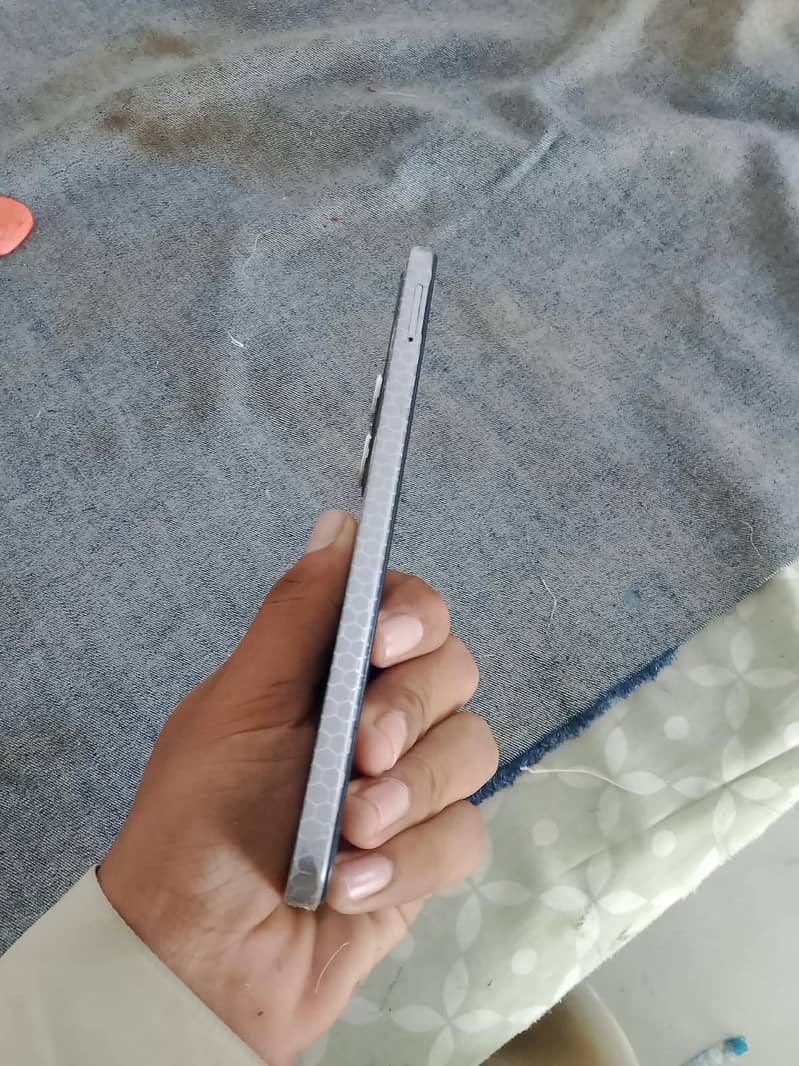 Tecno CAMON 40 3