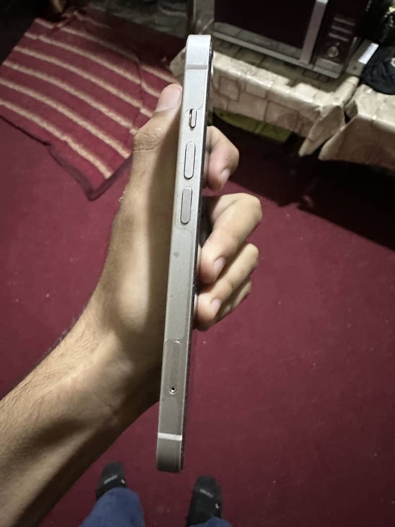 Apple iPhone 14 1