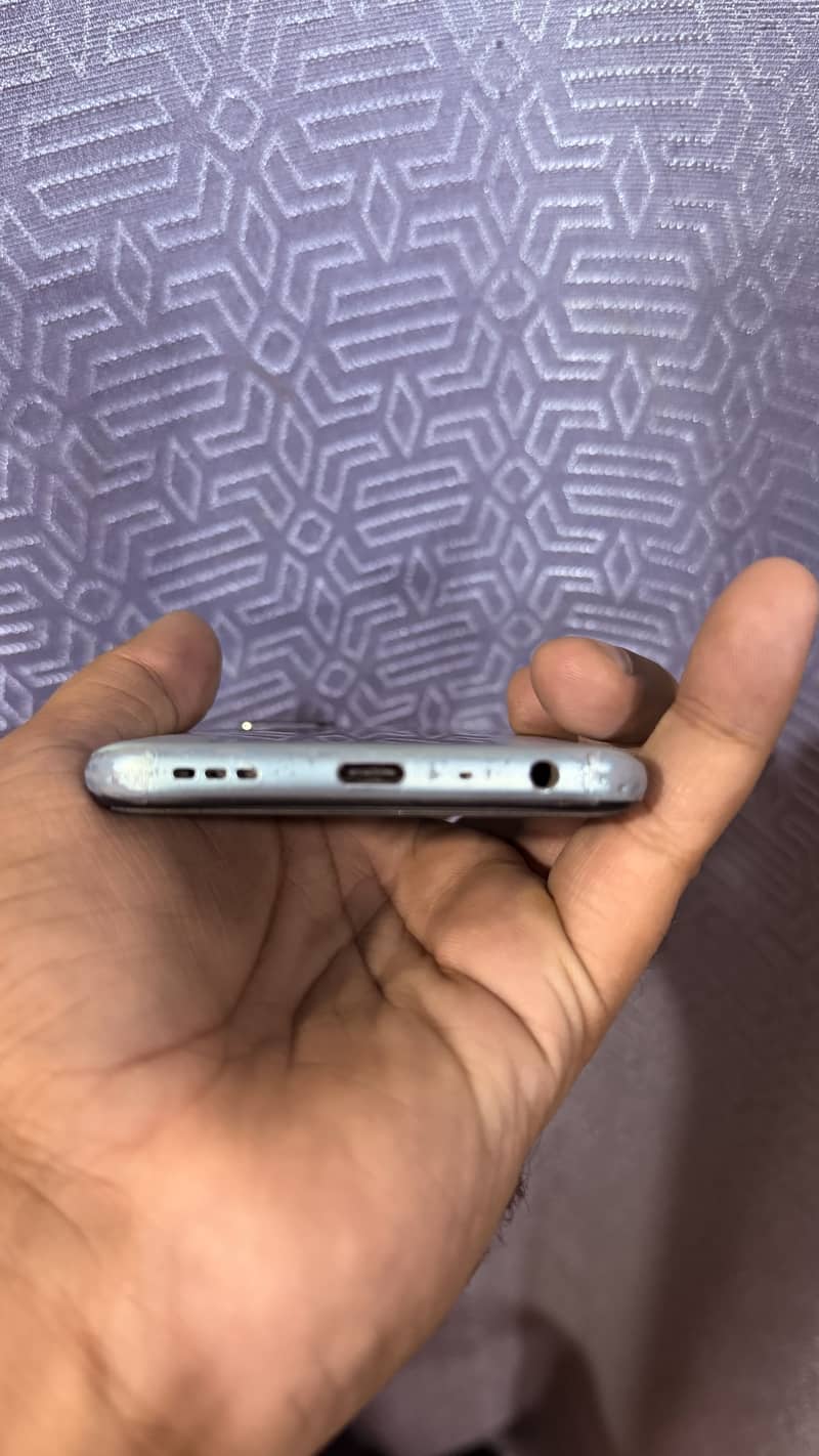 OPPO A76 9