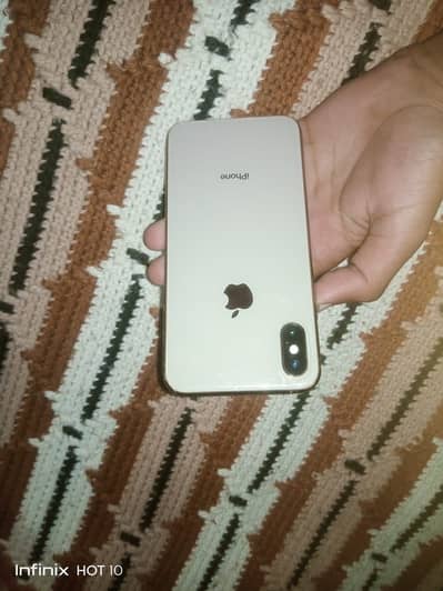 Apple iPhone XS
