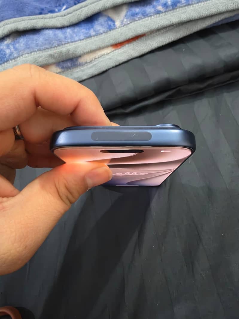 Apple iPhone 17 Pro 1