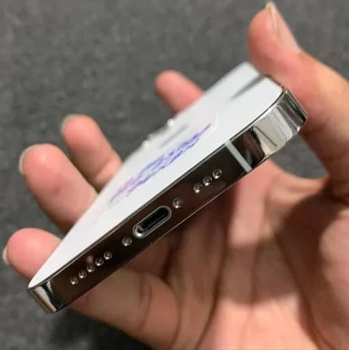 Apple iPhone 12 Pro Max 3