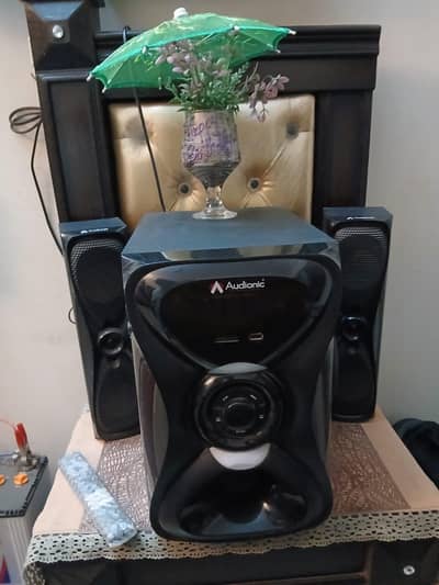 Audionic boom baster speakers