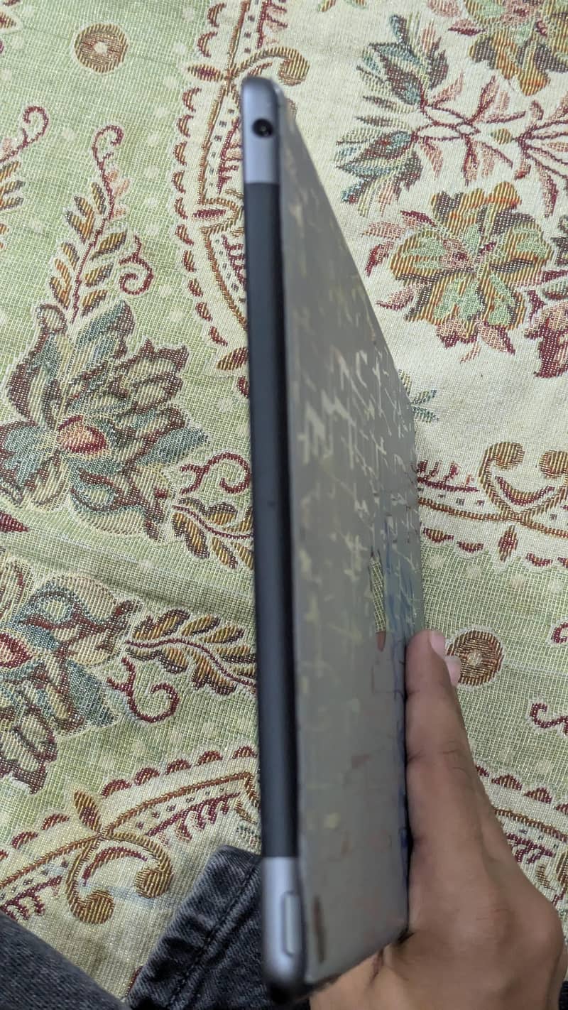 IPAD 9 GENERATION 3