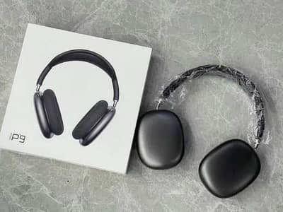 p9 wireless Bluetooth headphones Black colour