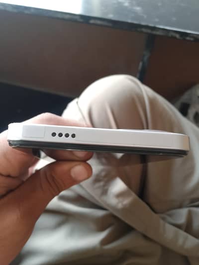 Vivo Y19s