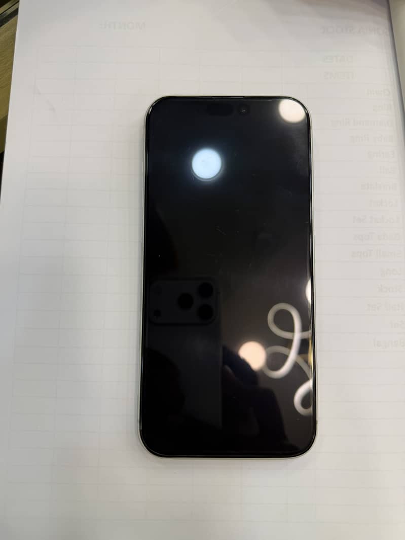 Apple iPhone 17 Pro Max 0
