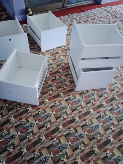 7 Drawers 20/16