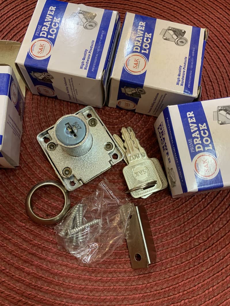 Hardware drawer lock 1