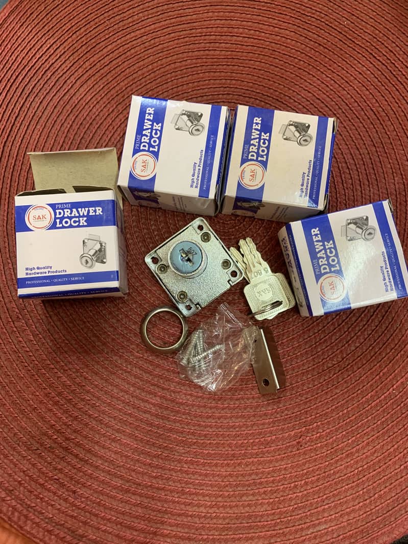 Hardware drawer lock 2