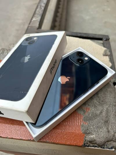 Apple iPhone 13 factory unlock