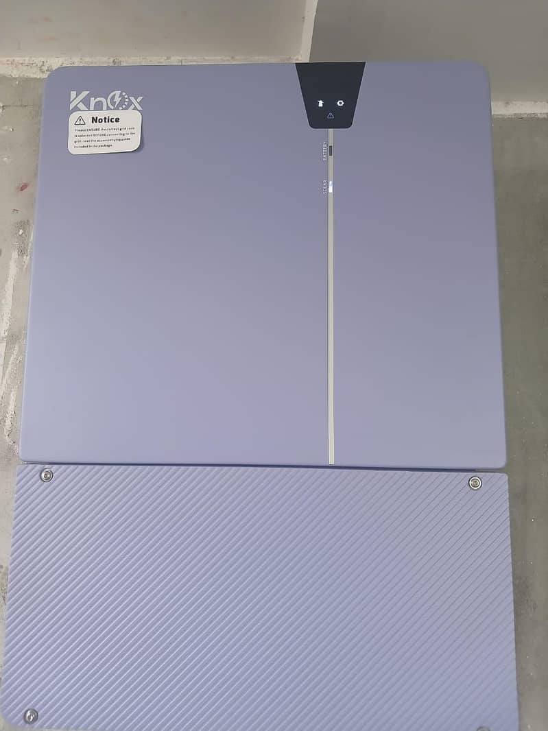 Knox Zynex 10kw inverter, brand new 10/10 condition. - Solar Inverter ...