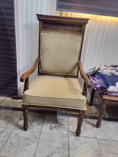 2 chairs wooden