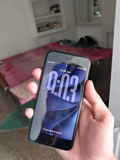 SE 2020 Genuine Phone