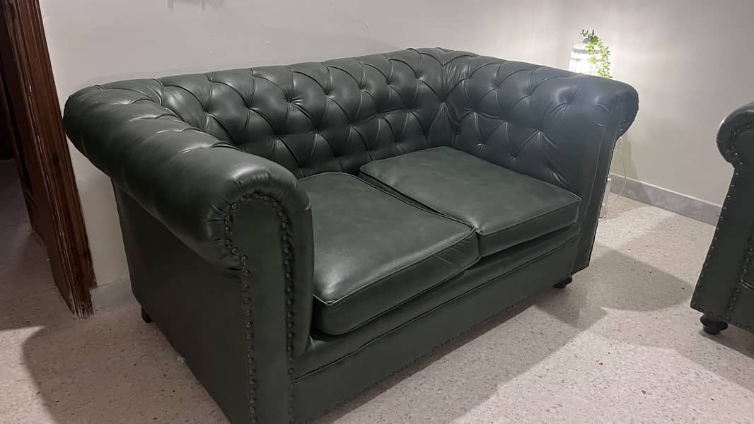 Green raksin sofa 2