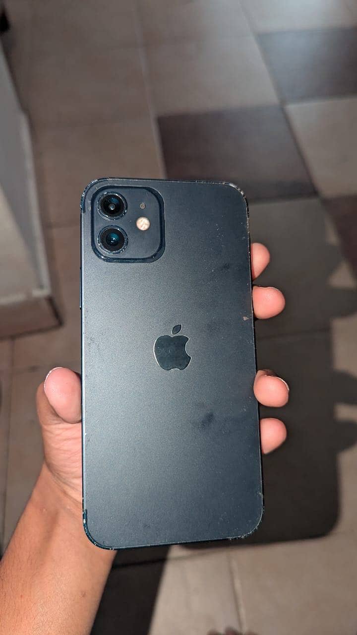 Apple iPhone 12 0