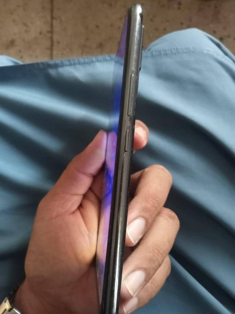 Vivo V21e 1