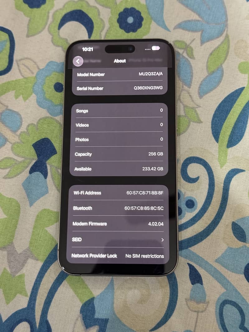 Apple iPhone 15 Pro Max 6