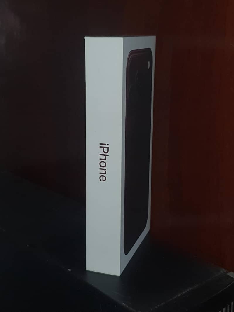 Apple iPhone 18 Pro Max 1