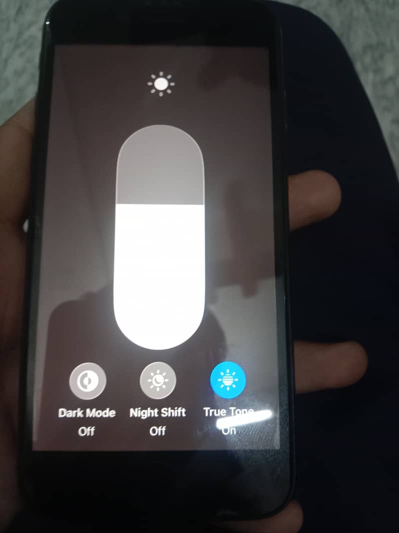 Apple iPhone SE 3rd generation 8