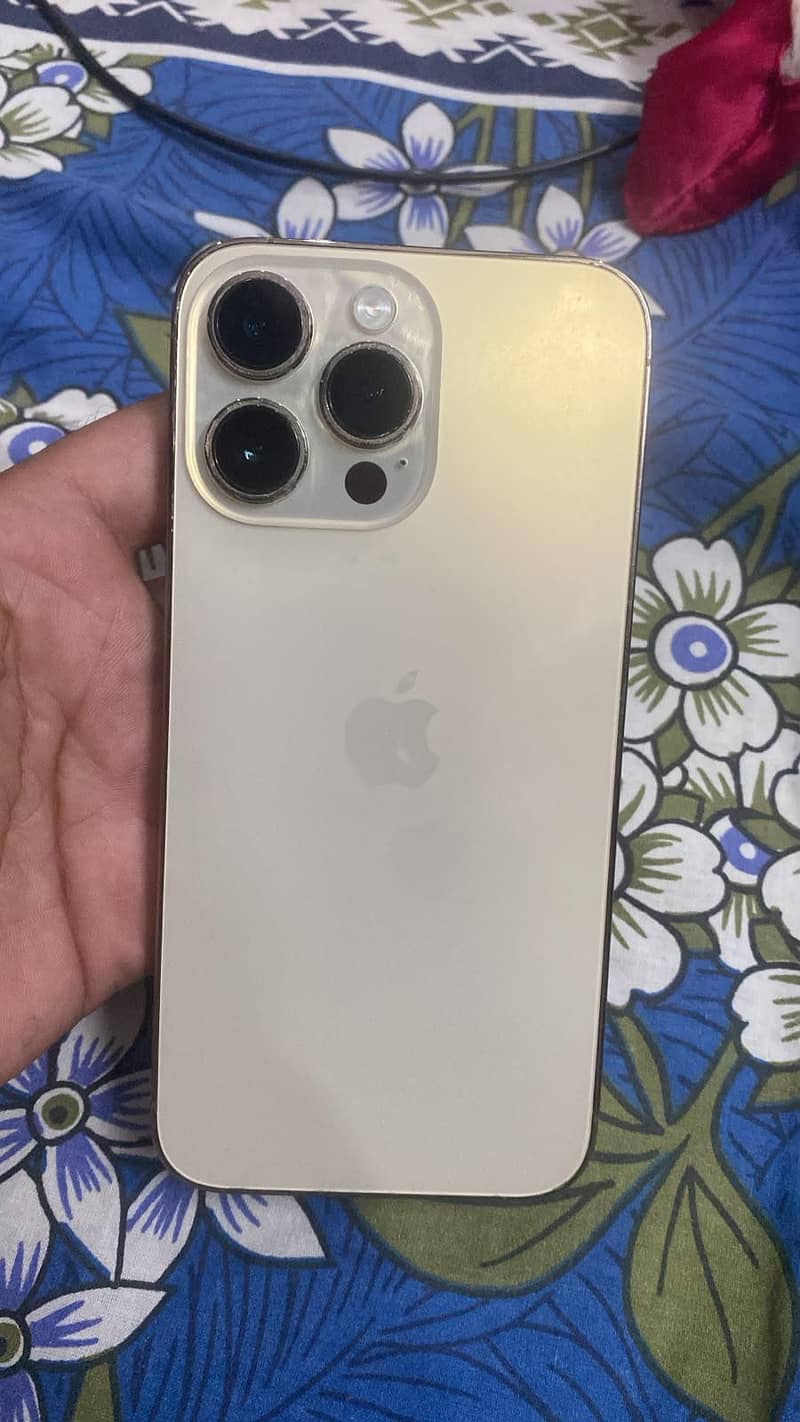 Apple iPhone 14 pro max 0