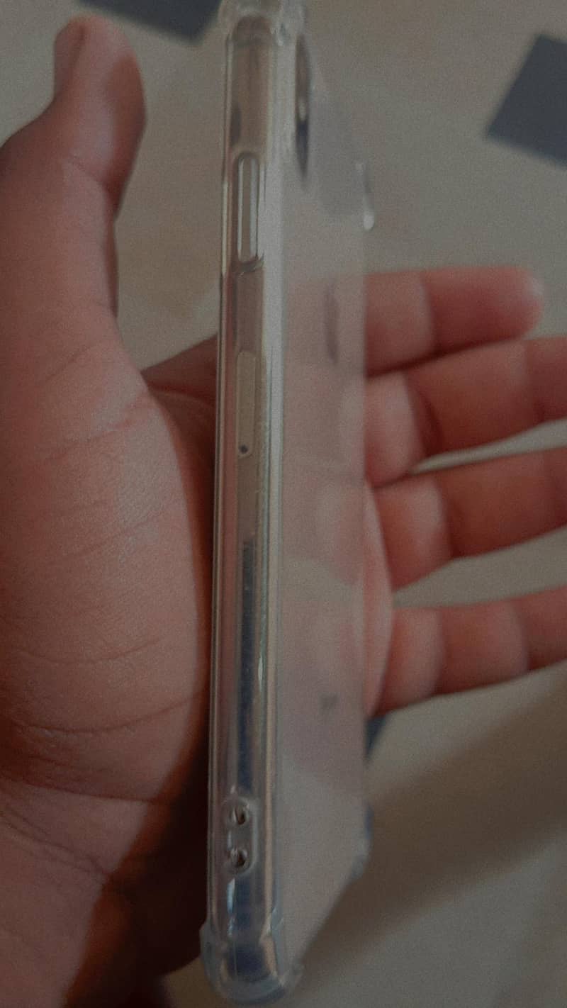 Apple iPhone XS Max 2