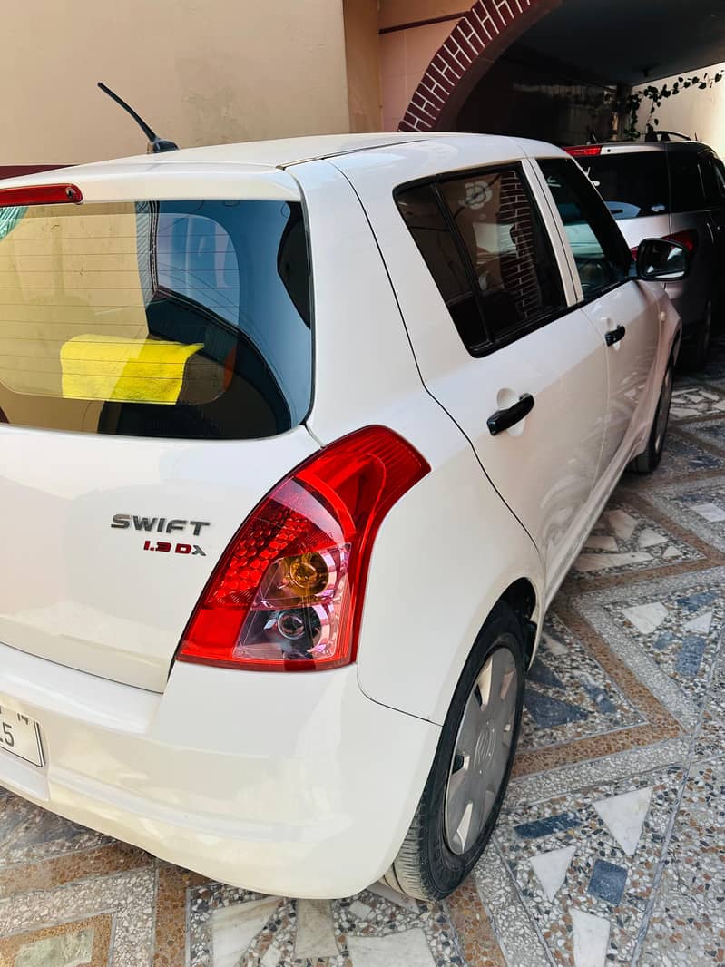 Suzuki Swift 2014 3