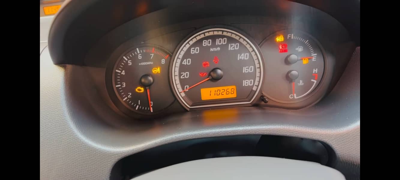 Suzuki Swift 2014 6